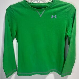 Under Armour Girls Medium Green Long Sleeve Cotton athletic cut Tee